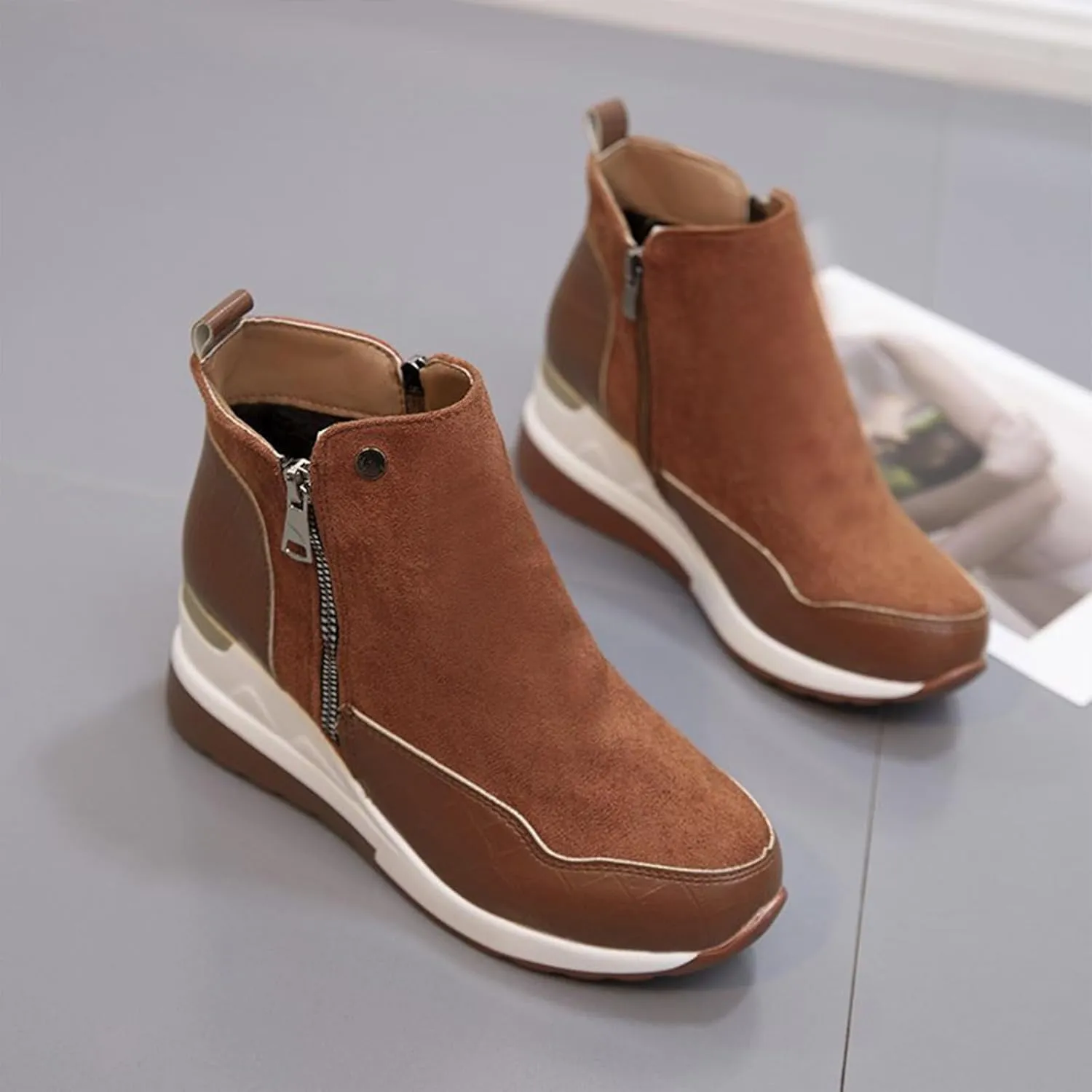 Womens Wide Snow Boots Outdoor Ski Boots Thickening Womens Leather Fu Lined Slip On Ankle Booties